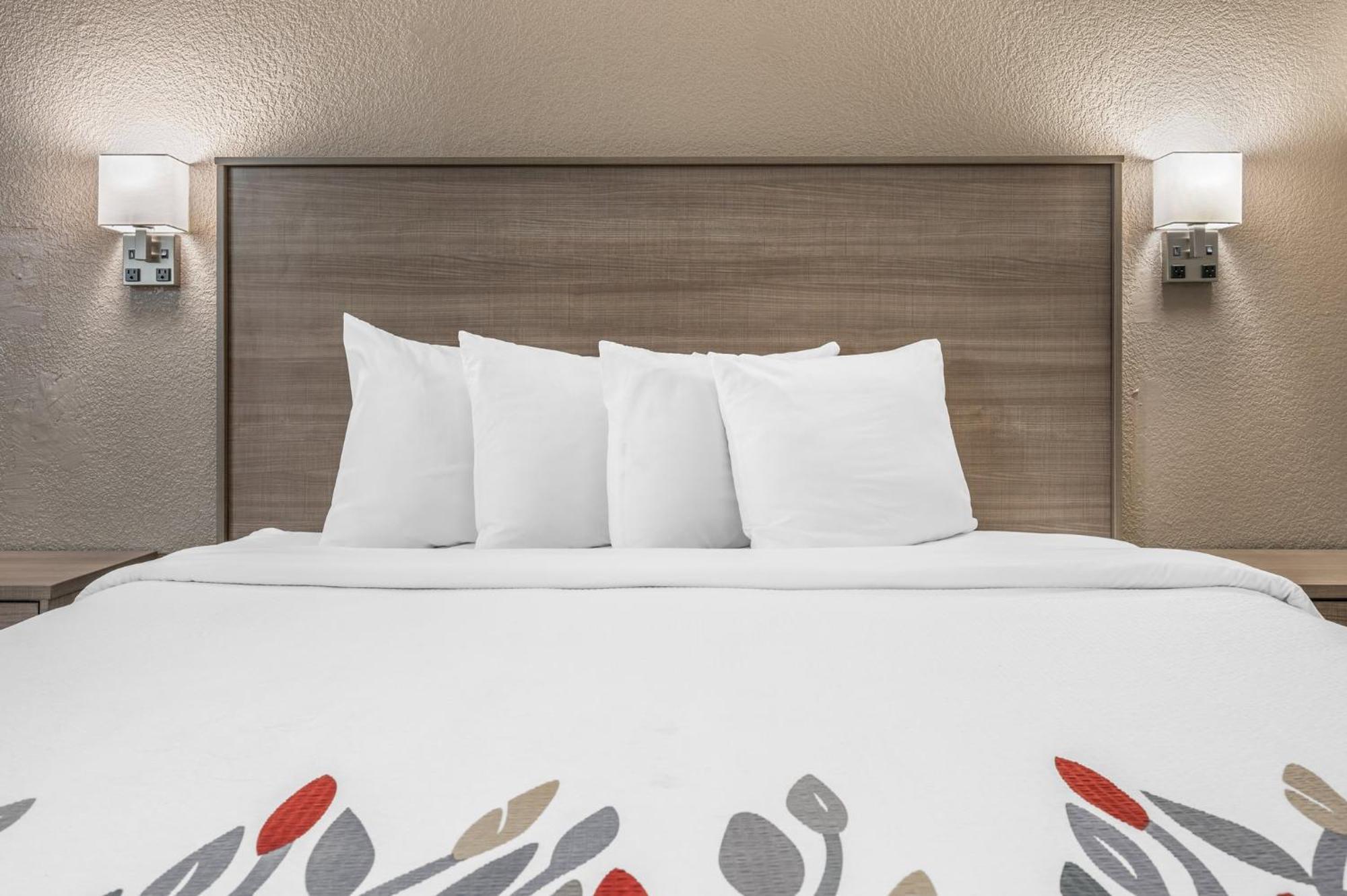 Red Roof Inn Greencastle South - Cloverdale Εξωτερικό φωτογραφία